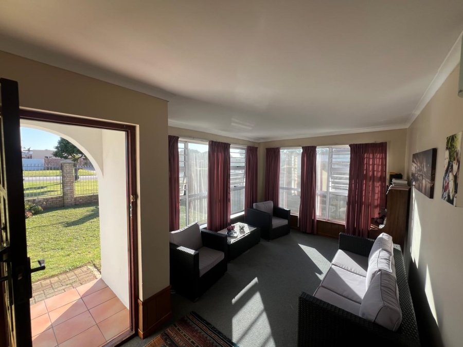 4 Bedroom Property for Sale in Linton Grange Eastern Cape
